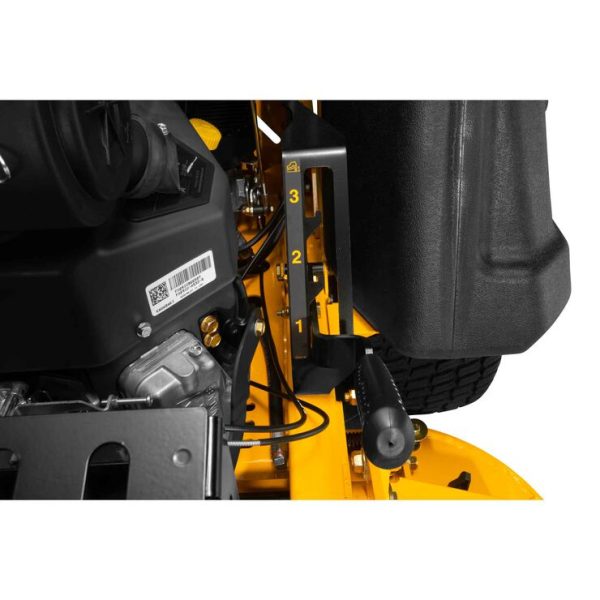 Cub Cadet PRO X 648 (53RI8CSF050)