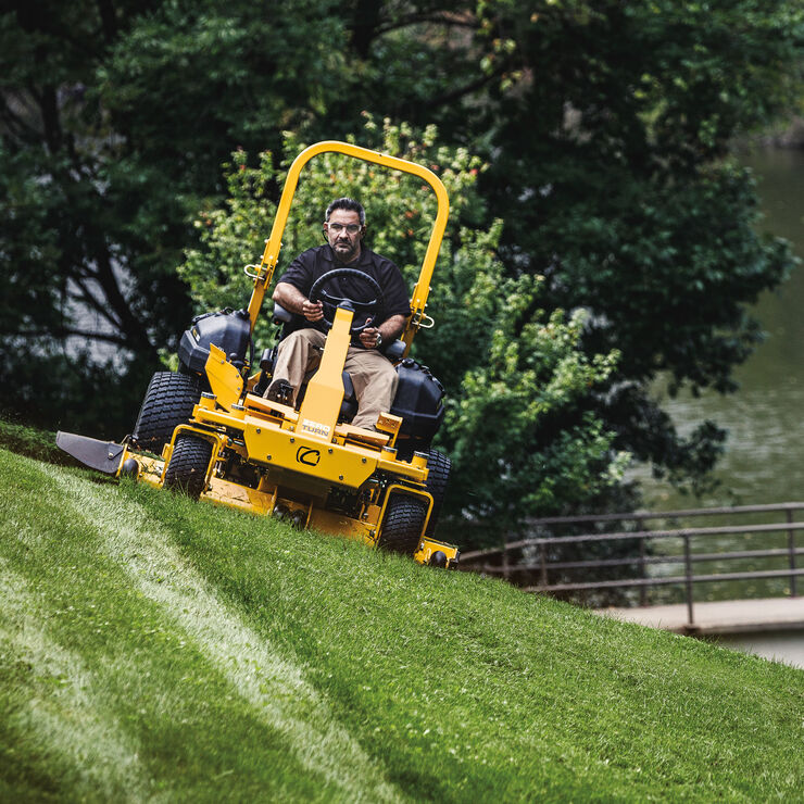 Cub Cadet PRO Z 960S EFI (53FLHUUVA50)