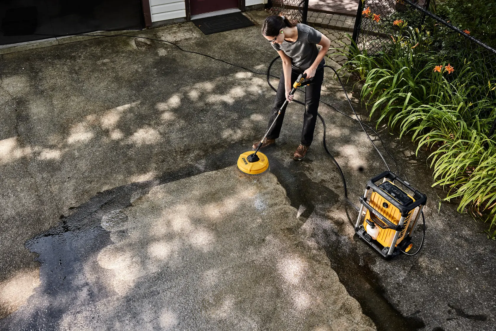 DEWALT® 3000 MAX PSI* 1.1 GPM** Brushless Electric Jobsite Pressure Washer