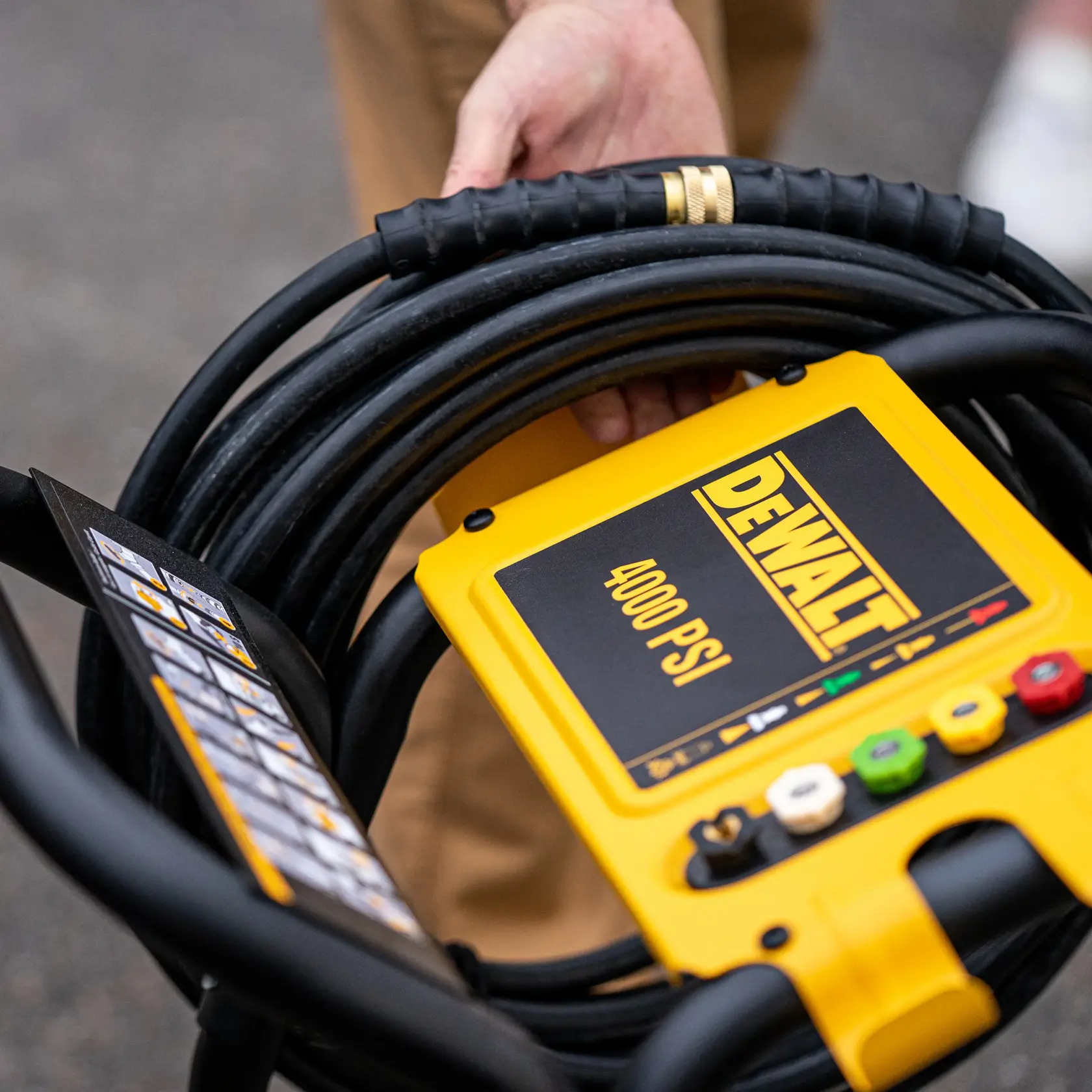 DEWALT® 4000 PSI 3.5 GPM Gas Pressure Washer with Honda® Engine and Triplex Pump
